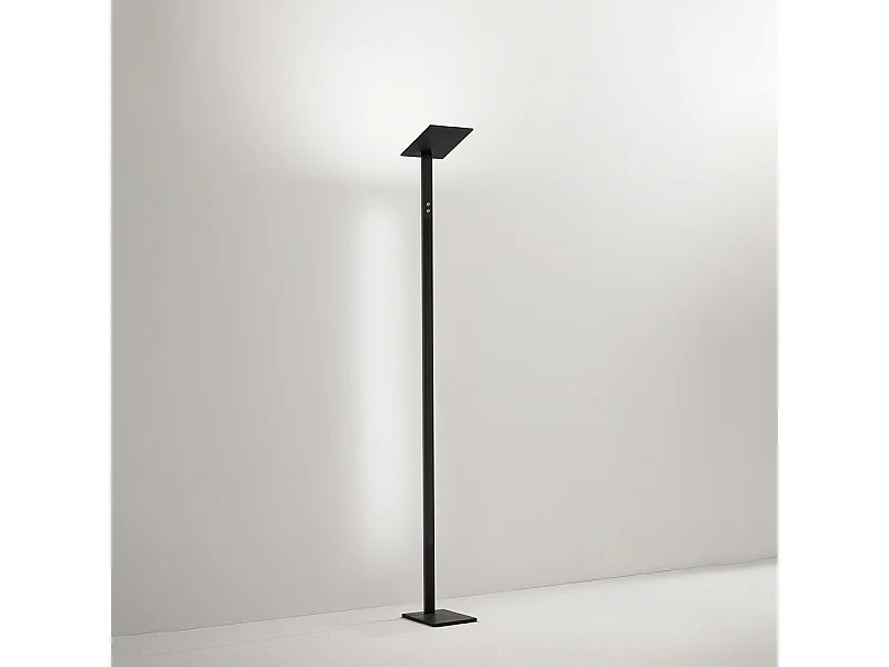 Lampadaire Led QUADRA Noir en métal H.180 cm Perenz