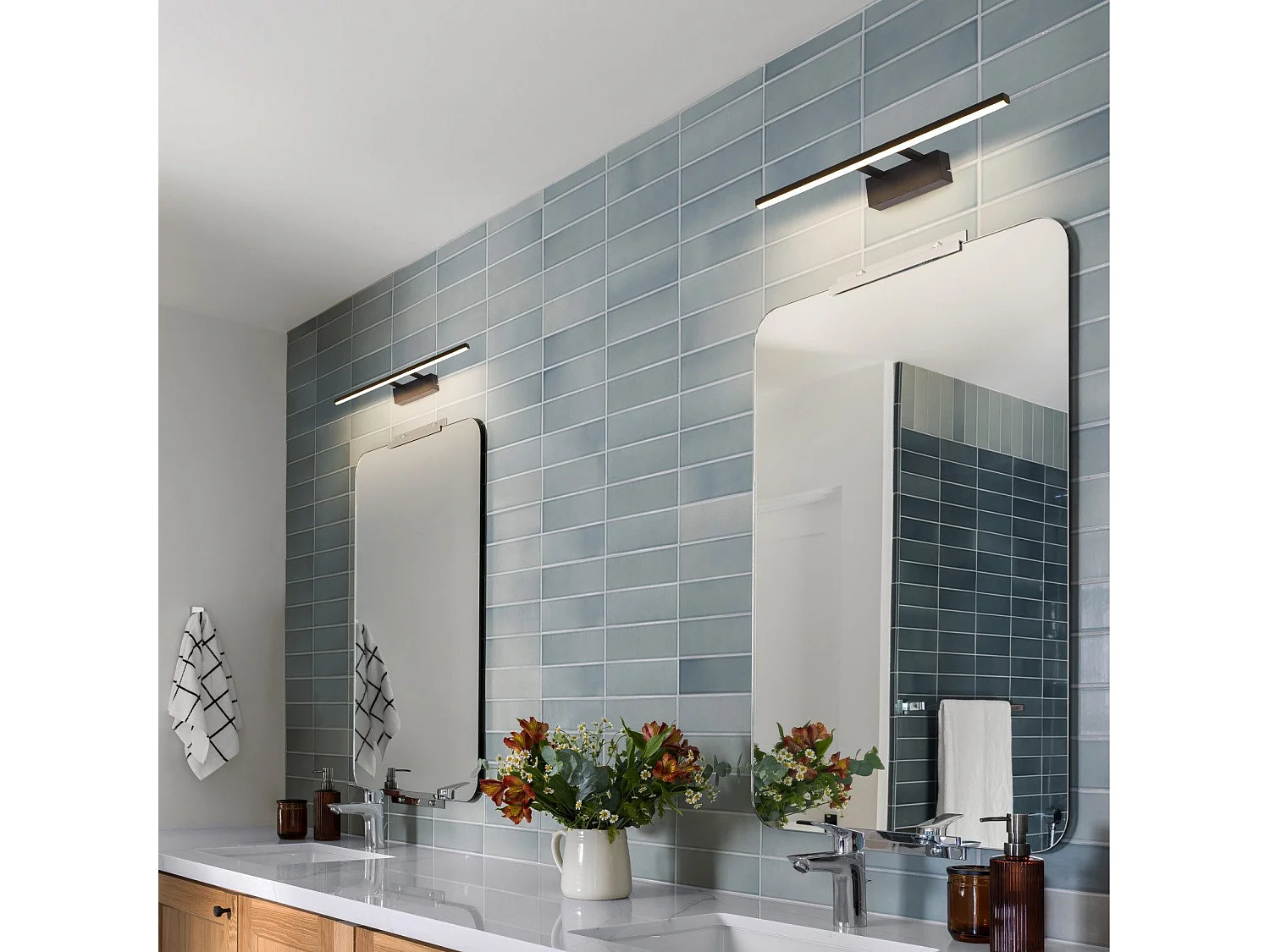 NETTLIFE Czarna lampa lustrzana LED 60CM Nowoczesna lampa ścienna lustrzana do łazienki 4000K