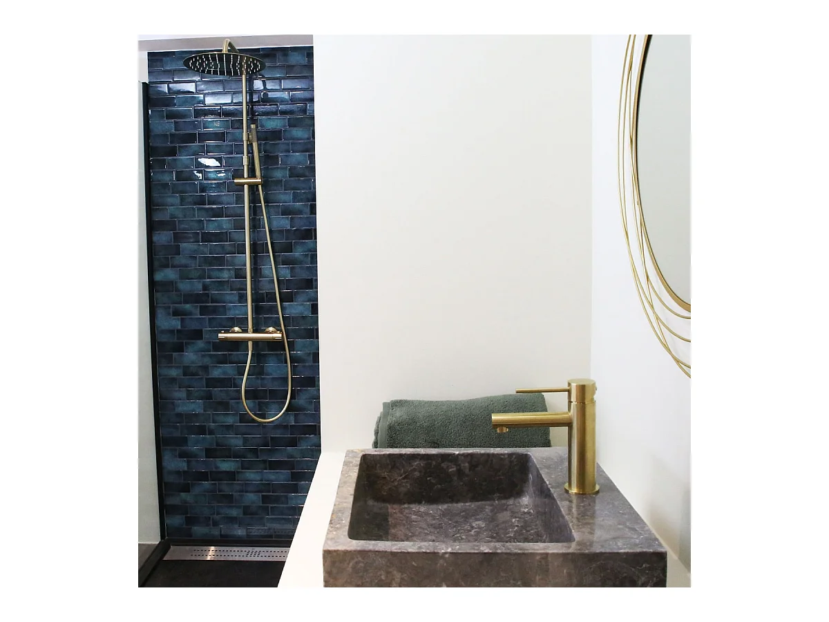 Thermostat-Duschsäule Envol Gold gebürstet Essebagno