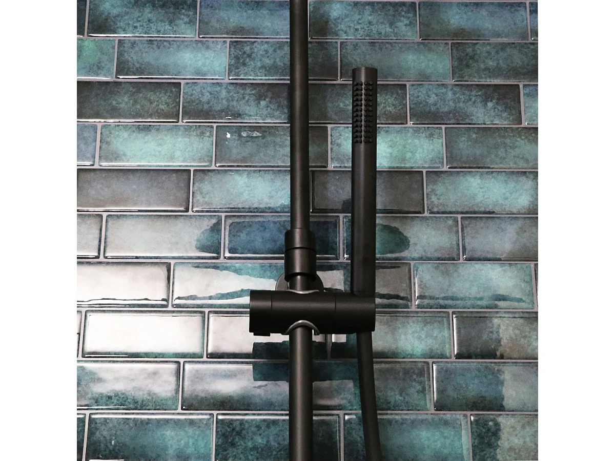 Mechanische Duschsäule Envol schwarz Essebagno