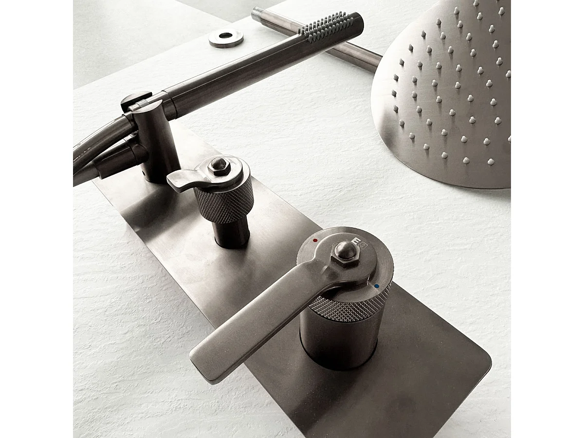 Molette Coluna de duche encastrável mecânica em aço inoxidável Essebagno