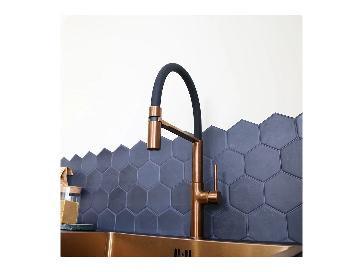 Magneto Spültischmischer mit beweglicher Handbrause Kupfer gebürstet Essebagno