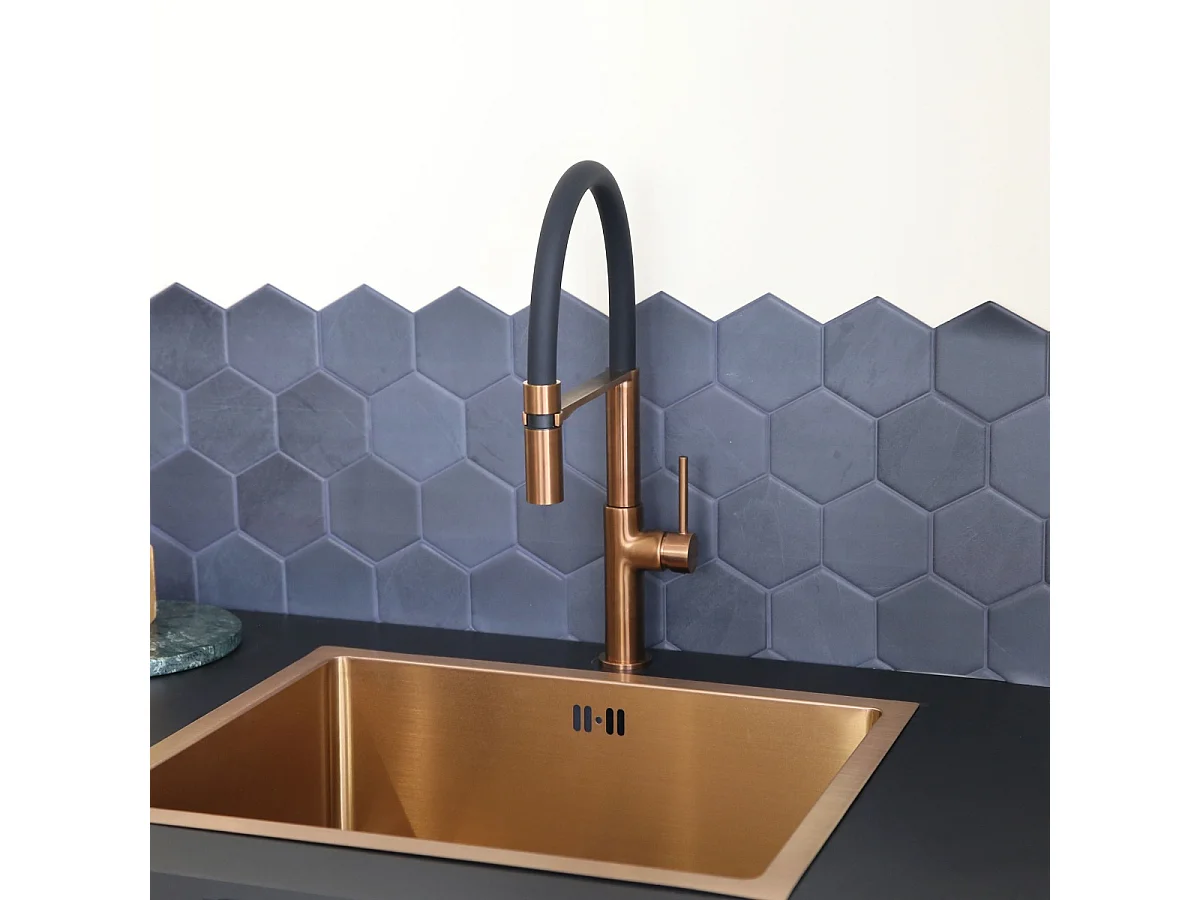 Magneto mitigeur évier à douchette mobile cuivre brossé - Essebagno