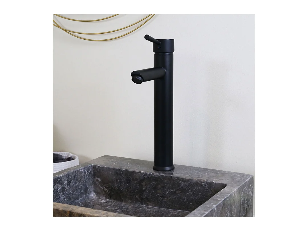Gift Miscelatore per lavabo alto nero Essebagno