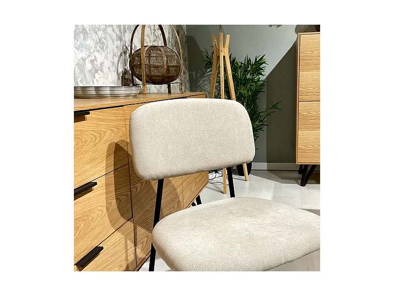 Lot de 2 chaises tissu beige nougat et pieds métal noir – DELILAH