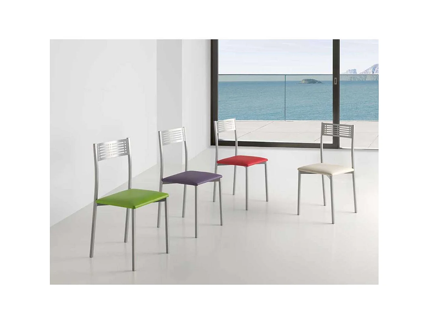 Pack de 4 sillas Laura en polipiel beige, 41 x 47 x 86 cm (largo x ancho x alto)