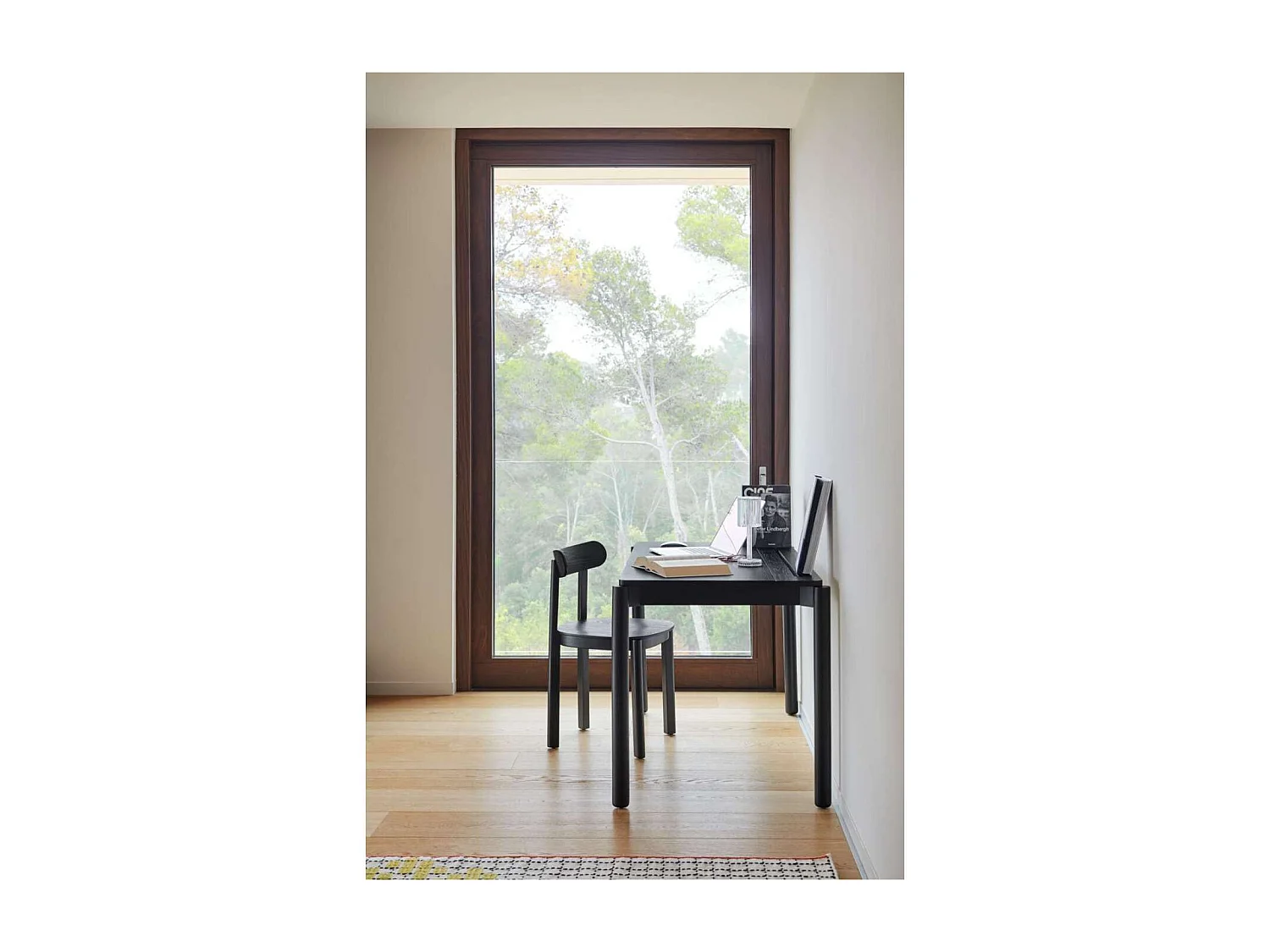 Pack de 2 sillas modelo Nara acabado negro, 44cm(ancho) 76cm(alto) 45.5cm (fondo)