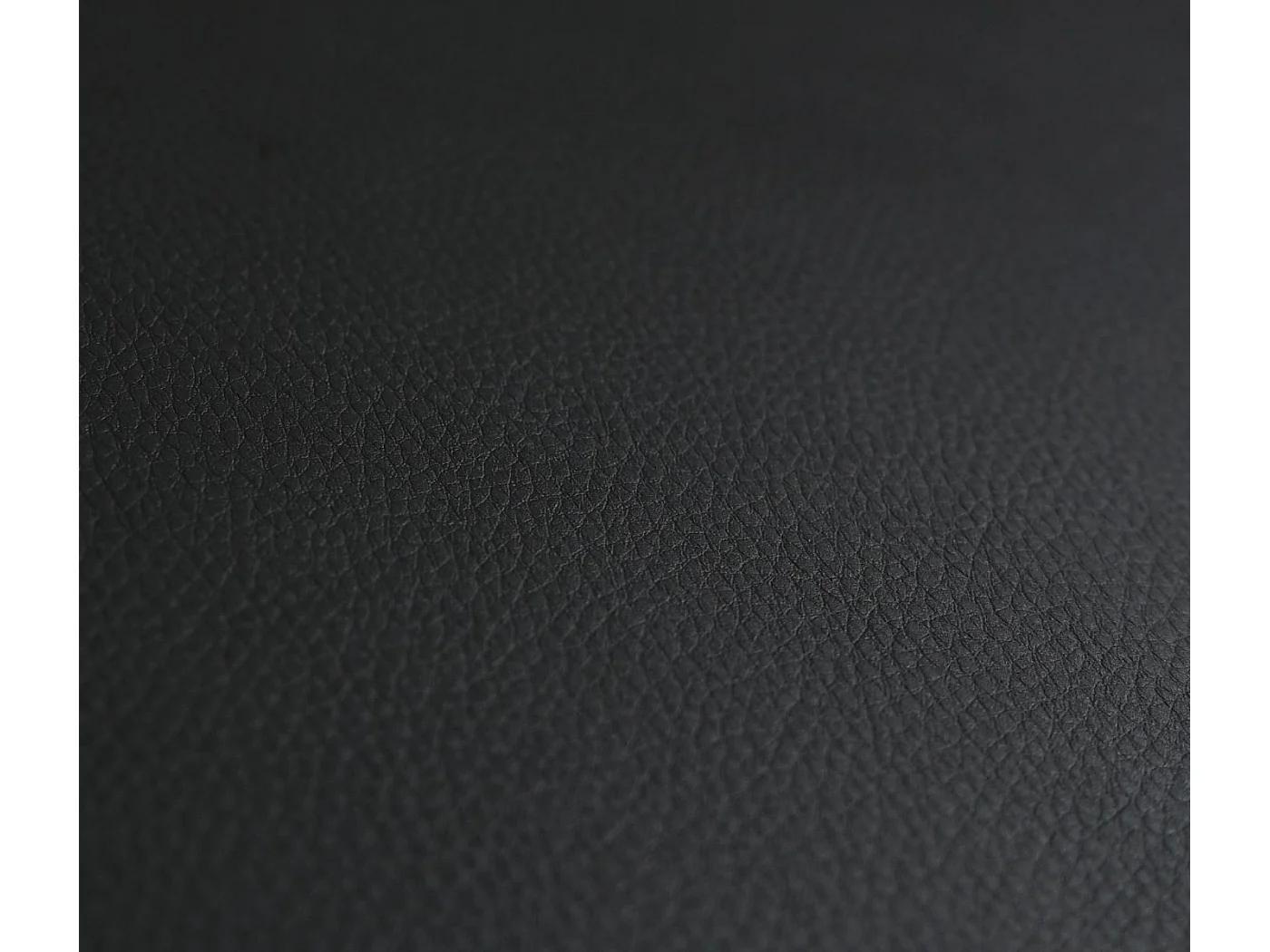 Fotel wypoczynkowy MCW-O17,  czarny