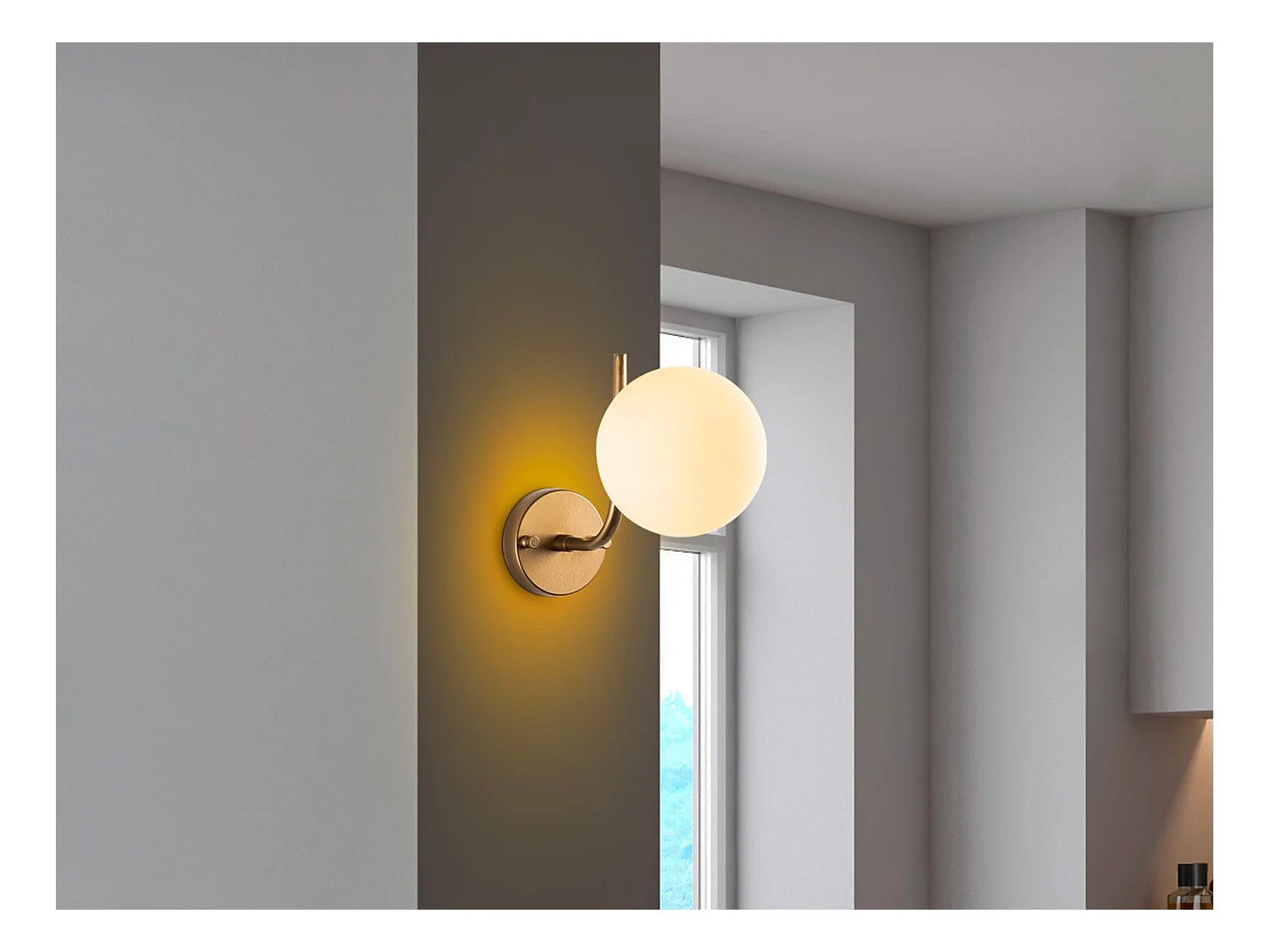 Aplique de pared en metal dorado con globo - L. 29 x D. 15 cm - ORBEA