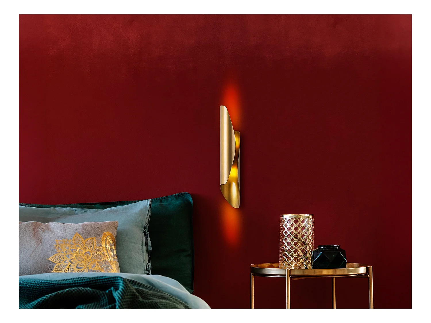 Aplique de pared de metal dorado - Alt. 40 x P.8 cm - LYNOR