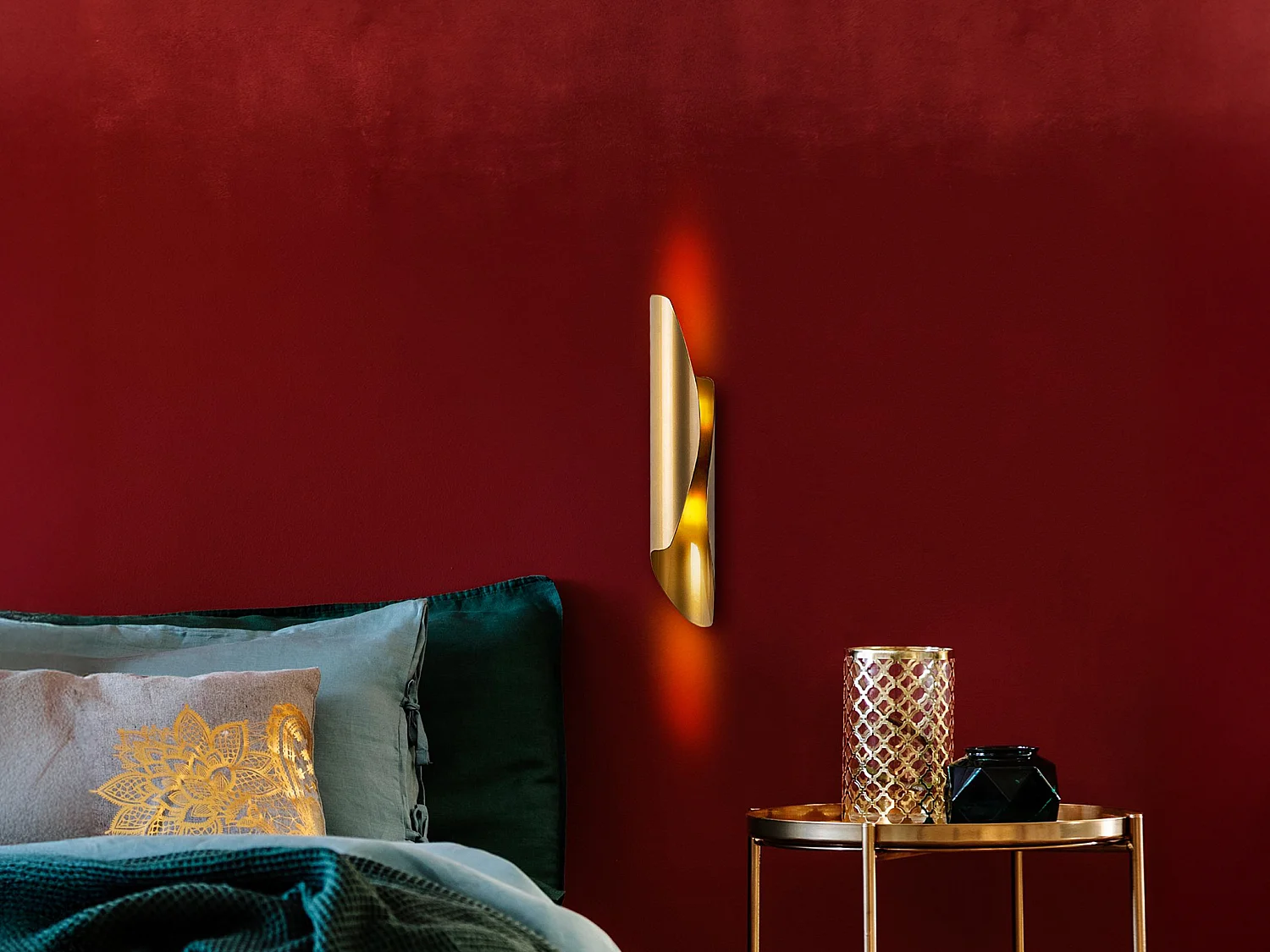 Veggvegglampe i forgylt metall - H. 40 x D.8 cm - LYNOR