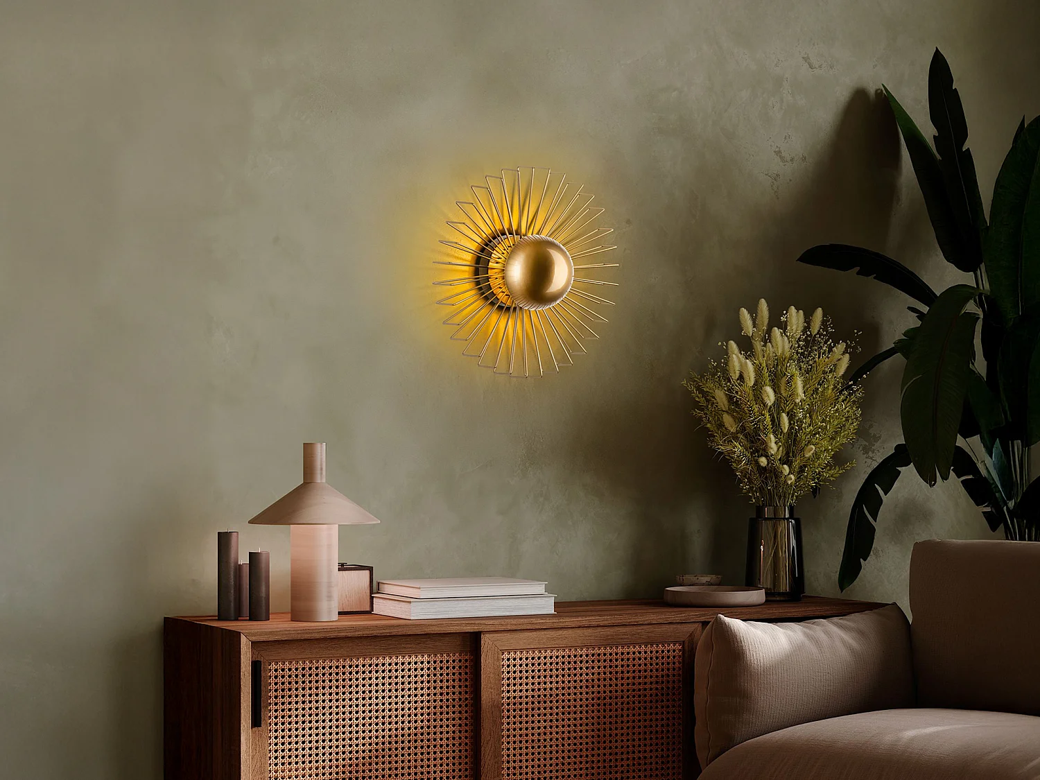 Aplique de parede filiforme em metal - Dourado - P. 18 x D. 45 cm - ZYMA