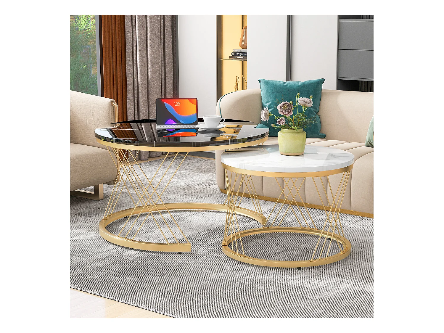 Lot de 2 tables basses gigognes rondes placage marbre noir et blanc laqué, cadre en métal doré