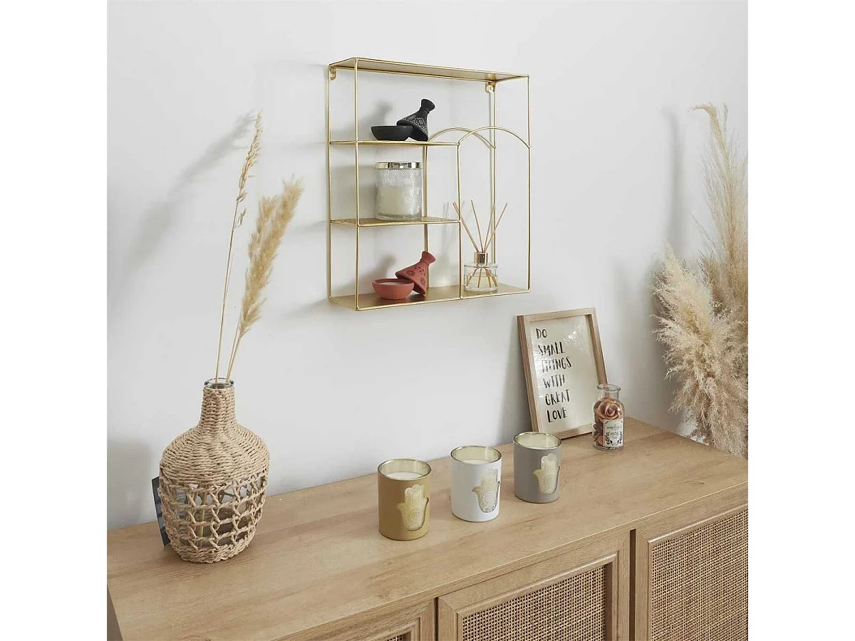 Etagère décorative dorée en métal martelé