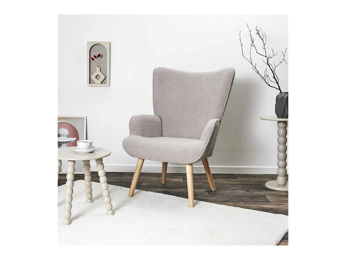 Fauteuil de salon en tissu bouclette taupe pieds en bois d'hévéa - REGINA