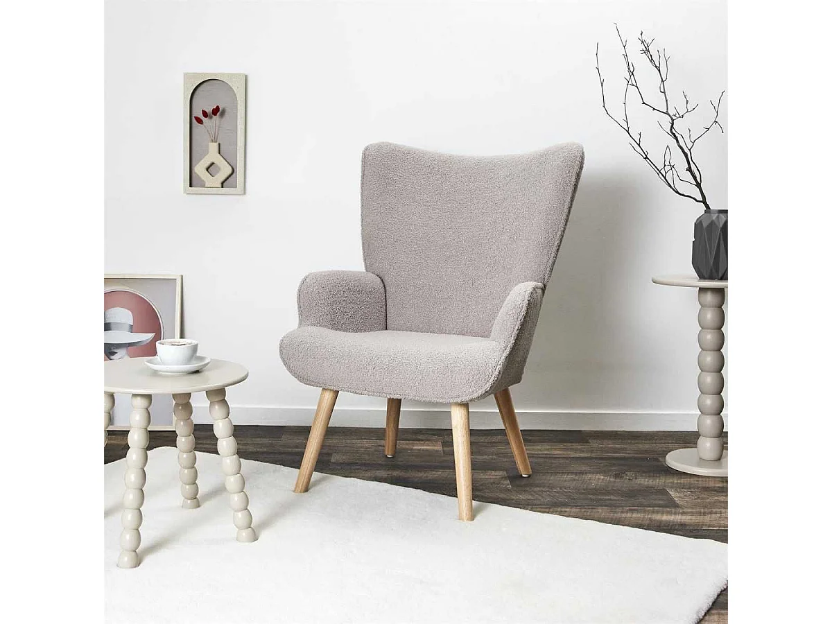 Fauteuil de salon en tissu bouclette taupe pieds en bois d'hévéa - REGINA