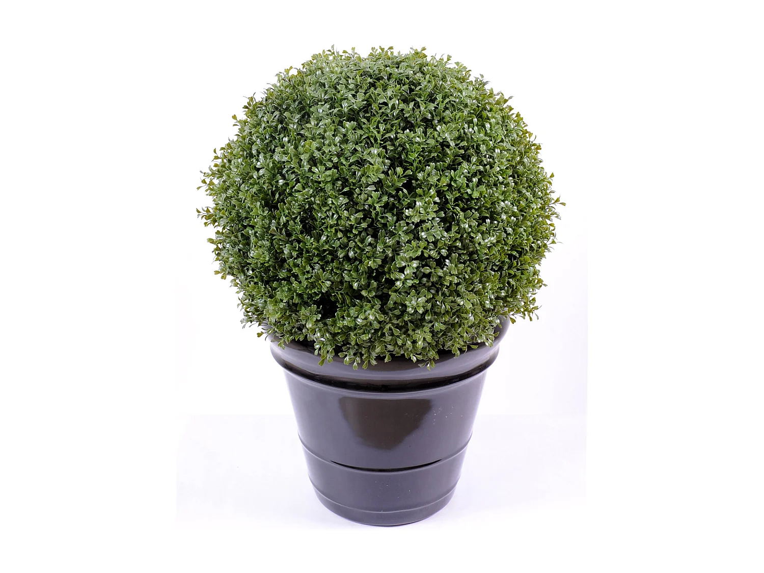 Plante artificielle haute gamme Spécial extérieur / Buis boule artificiel - Dim : H.79 x D.55 cm