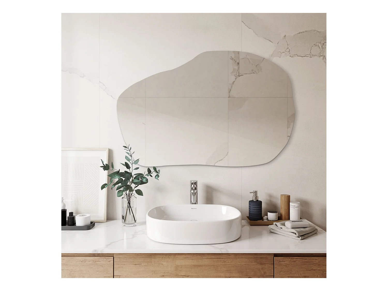 Design-Spiegel Tulup, Maße 100 cm x 65 cm, Vergrößert den Raum im Flur, perfekt für Minimalismus-Liebhaber.