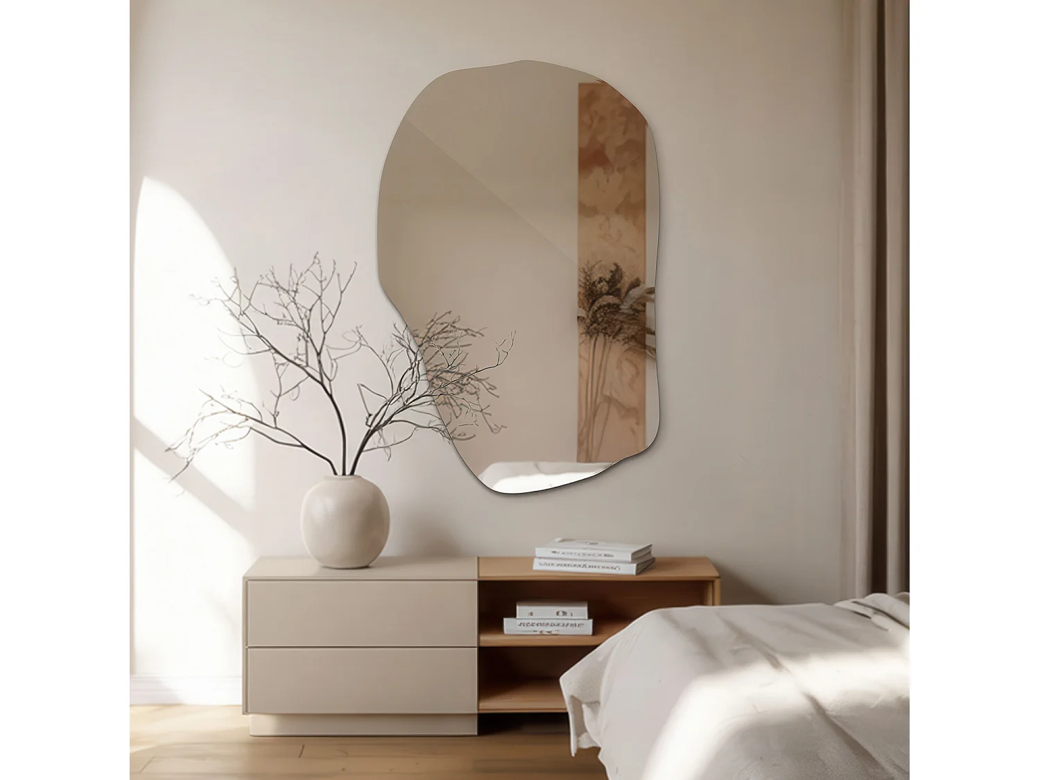 Miroir irrégulier Tulup, Dimension 70 cm x 45,5 cm , Décoration moderne pour l'entrée. Idéal aussi pour une petite salle de bain.
