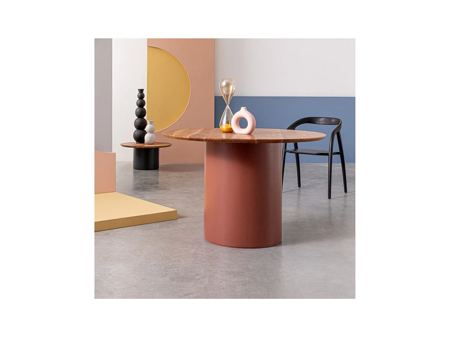 Table ronde contemporaine D115 4 places en acacia - SAJO