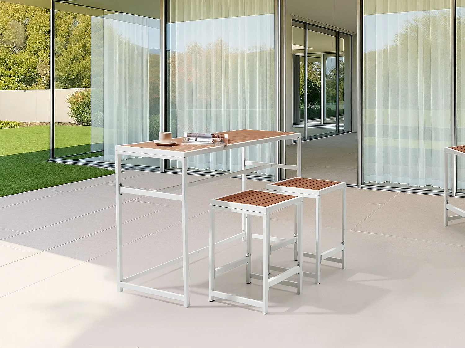 Hoher Gartentisch Stahl weiß Kunstholz braun Holzoptik 150 cm Avetrana