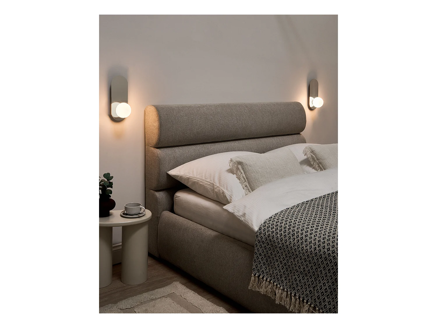 Wandleuchte 2er Set Metall oval silber 1-flammig mit Milchglaskugel Leisi