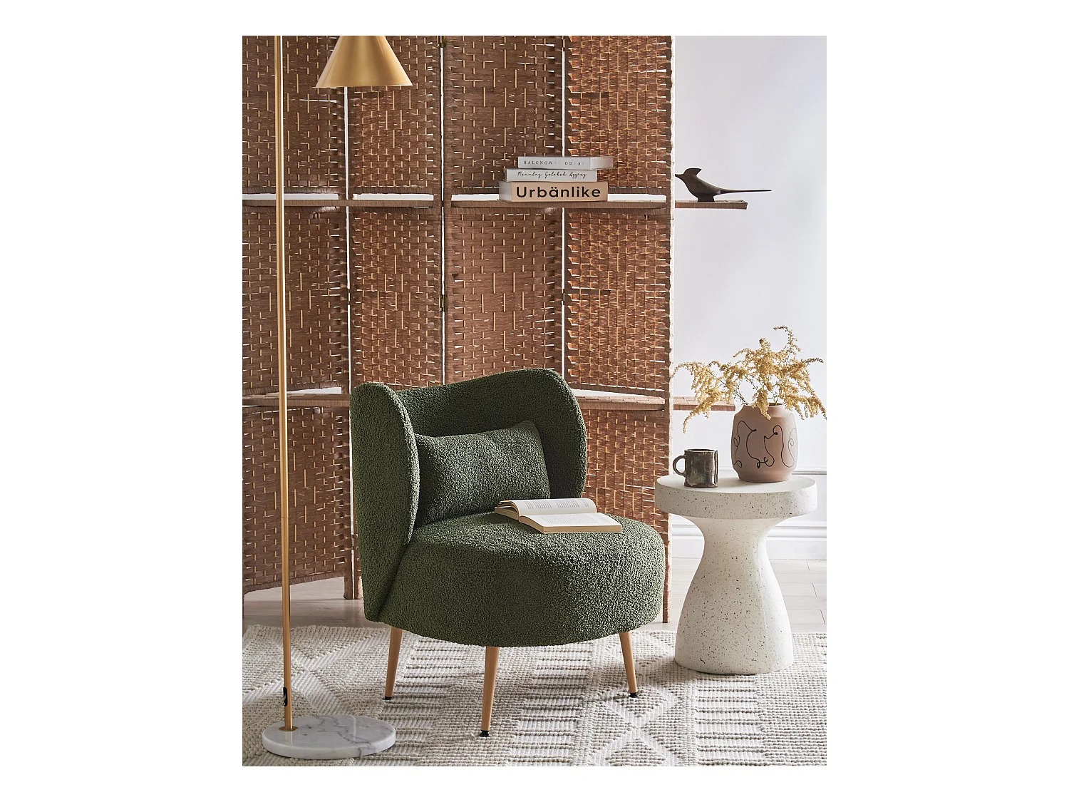 Sessel OTSBY II mit Kissen Bouclé Dunkelgrün