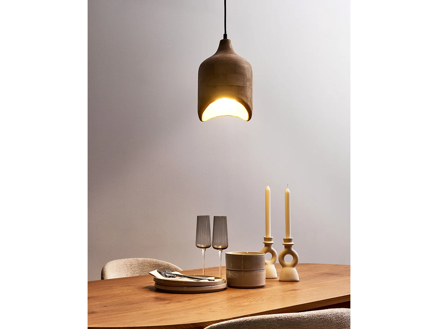 Hängelampe Mangoholz hell braun rundes Design modern Boho Stil Pandu