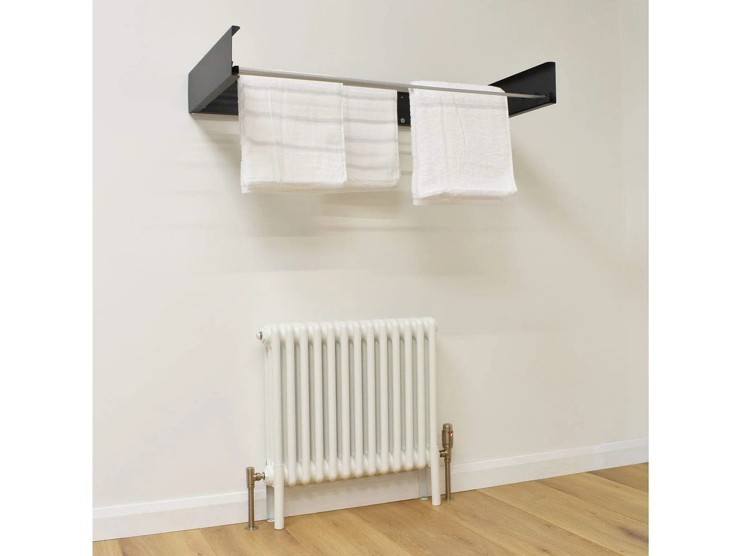 Étendoir mural rétractable en aluminium résistant – anthracite – 101x50x13 cm Hide 100