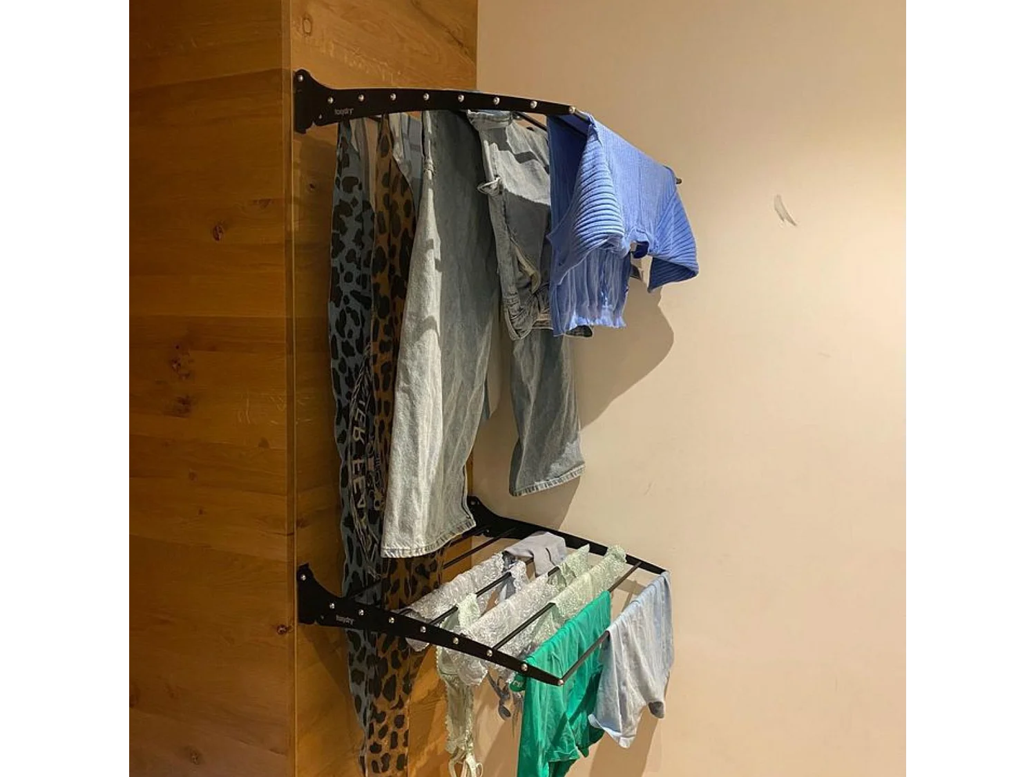 Étendoir à linge mural pour intérieur et extérieur – noir – 100x50x10 cm Fold 100