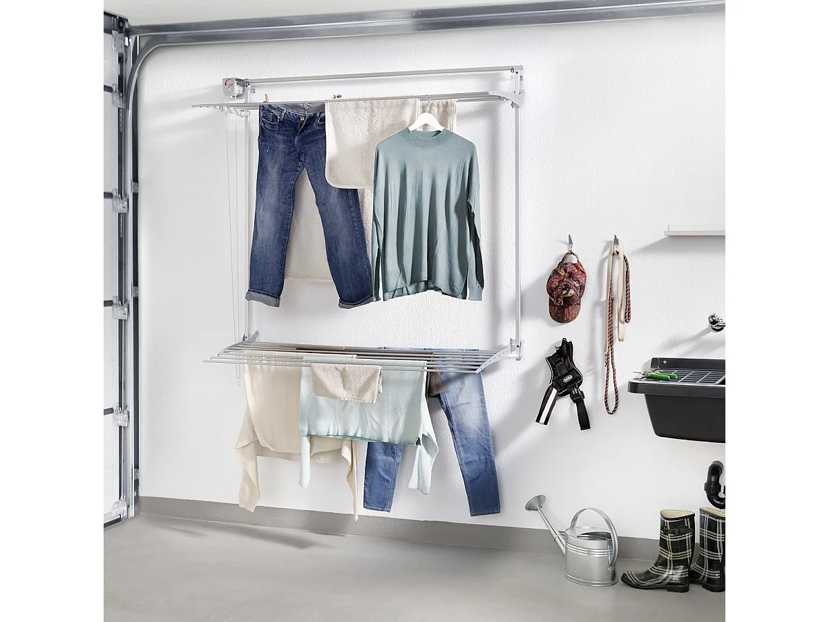 Étendoir mural 2 grilles pliable et réglable en hauteur – gris – 152x52x137 cm Wall Plus