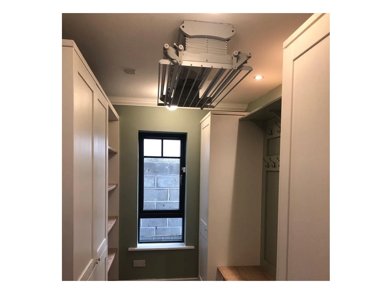 Séchoir électrique de plafond en aluminium avec télécommande – gris – 122x57x30 cm Air 120