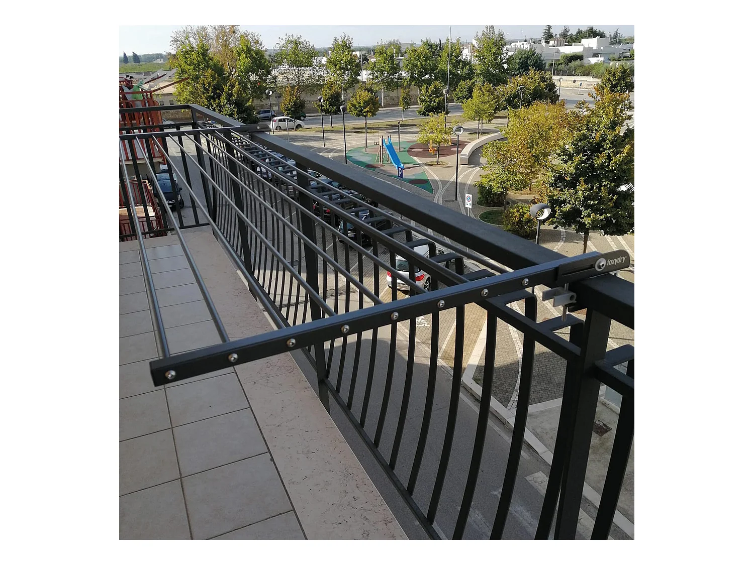 Étendoir balcon pliable et inclinable pour extérieur – antracite – 202x63x8 cm DUO