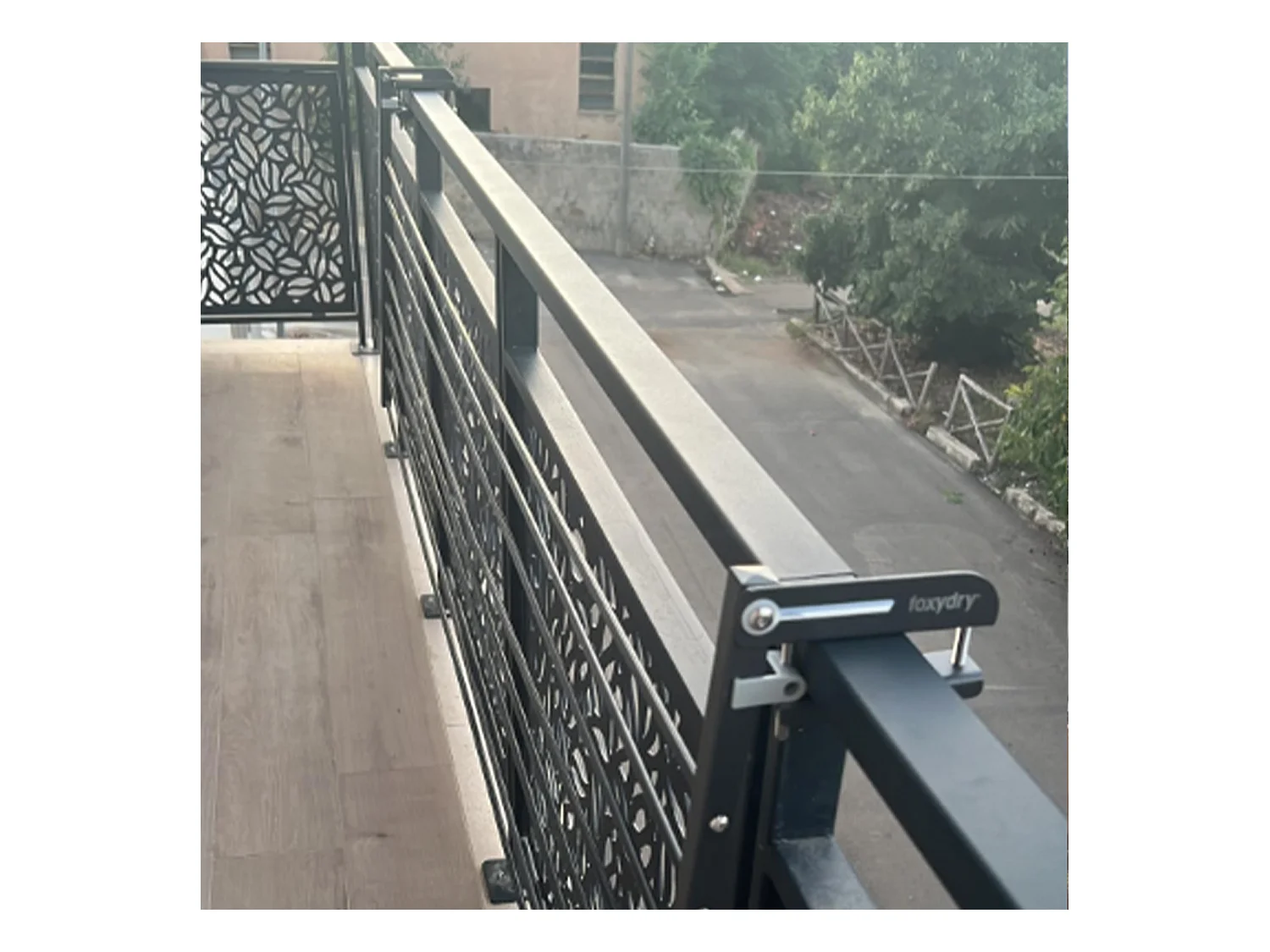 Étendoir balcon pliable et inclinable pour extérieur – antracite – 202x63x8 cm DUO