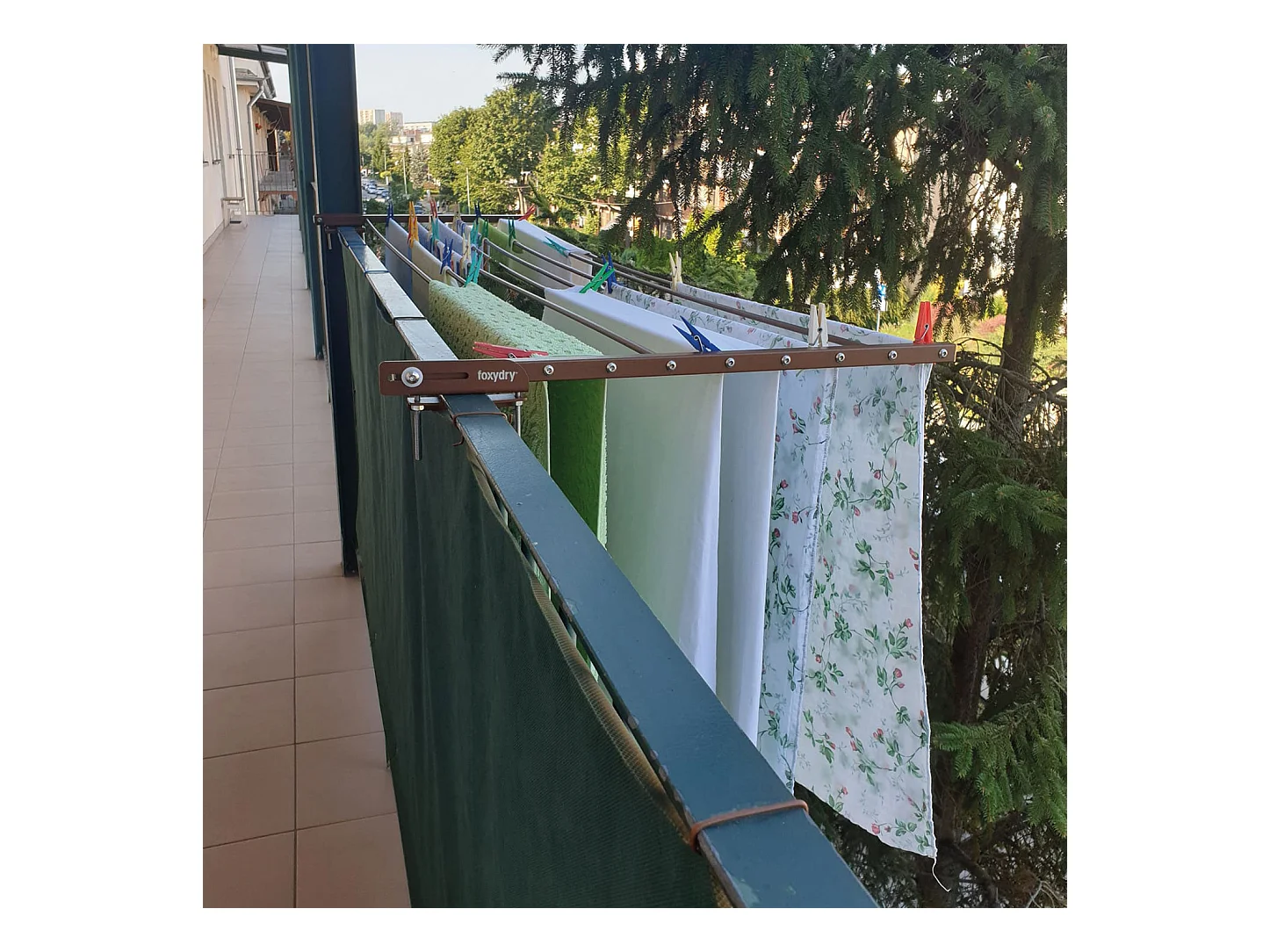 Étendoir balcon pliable et inclinable pour extérieur – corten – 102x63x8 cm DUO