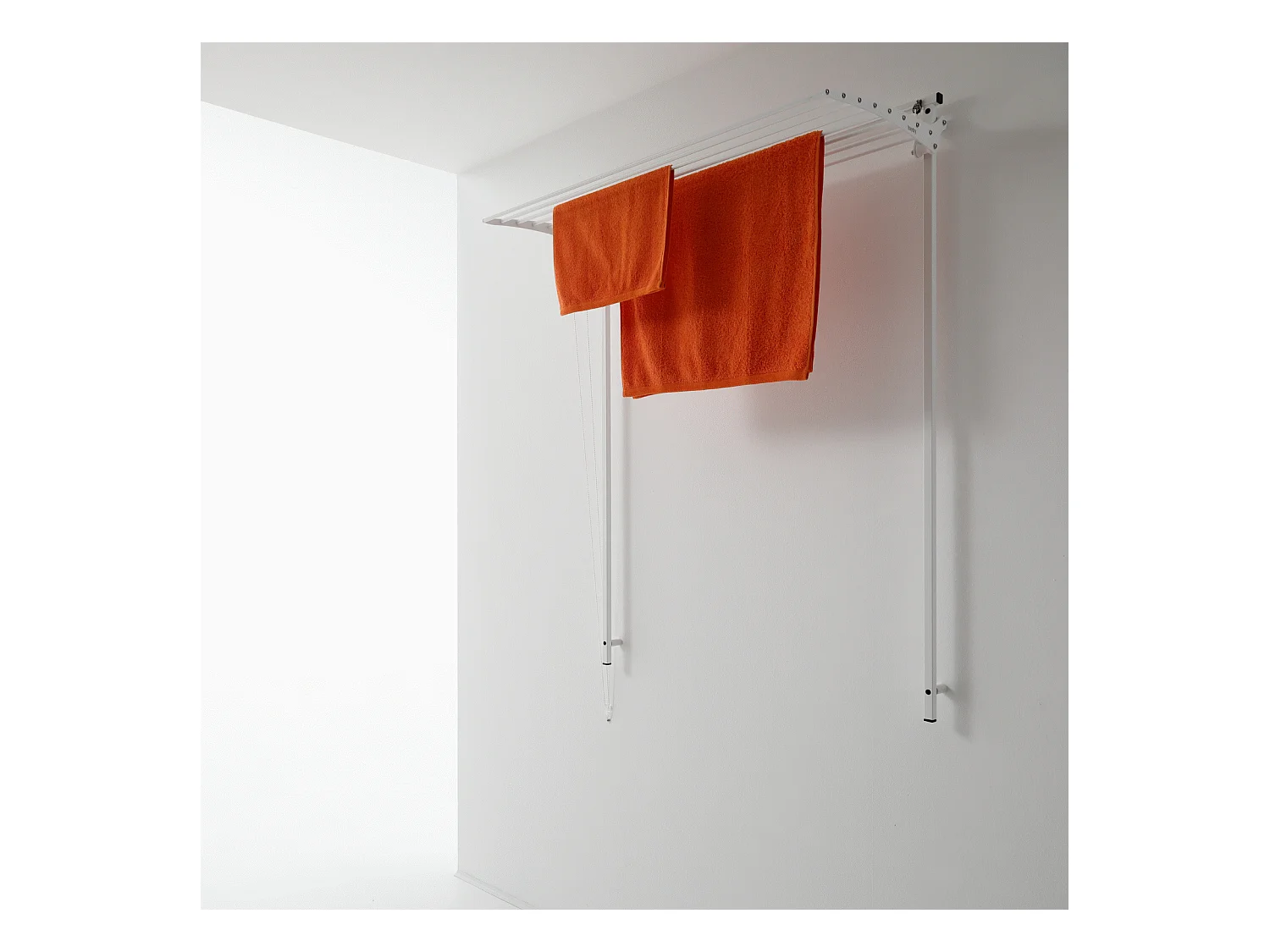 Étendoir mural pour intérieur et extérieur, durable – blanc – 152x52x137 cm Wall 150