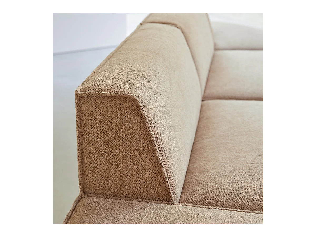 Modulares 2-Sitzer-Sofa Dario aus camelfarbenem Stoff