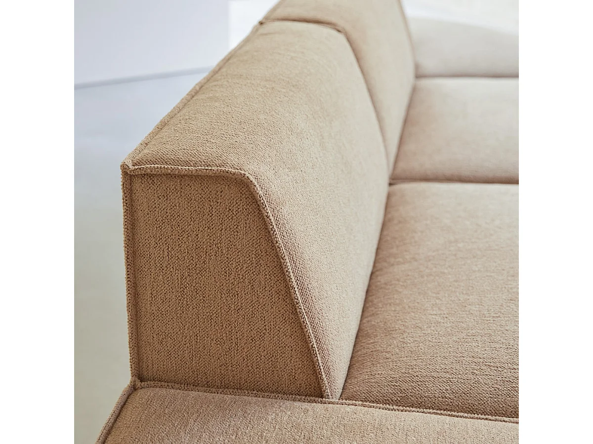 Modulares 2-Sitzer-Sofa Dario aus camelfarbenem Stoff