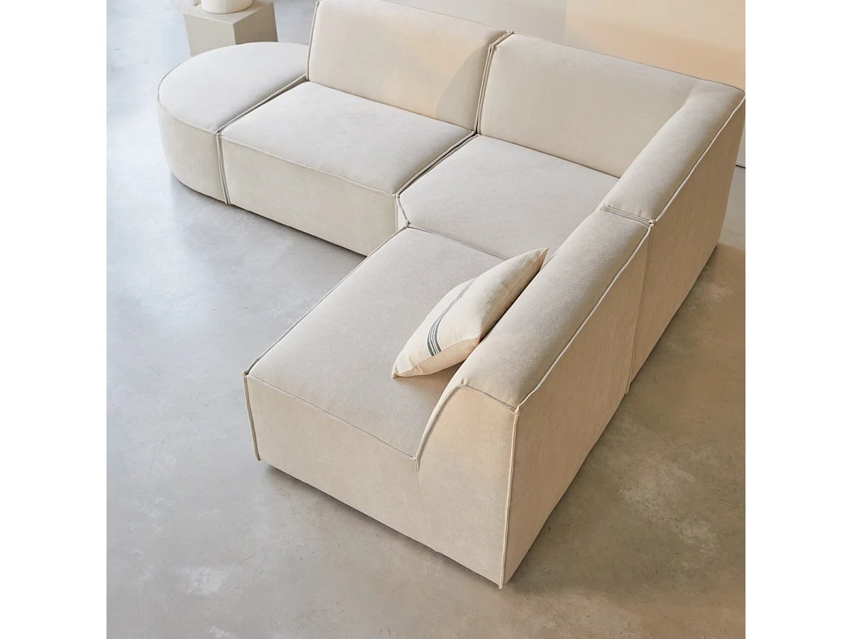 Modul-Ecksofa Dario aus beigefarbenem Stoff, 4–5 Sitzplätze