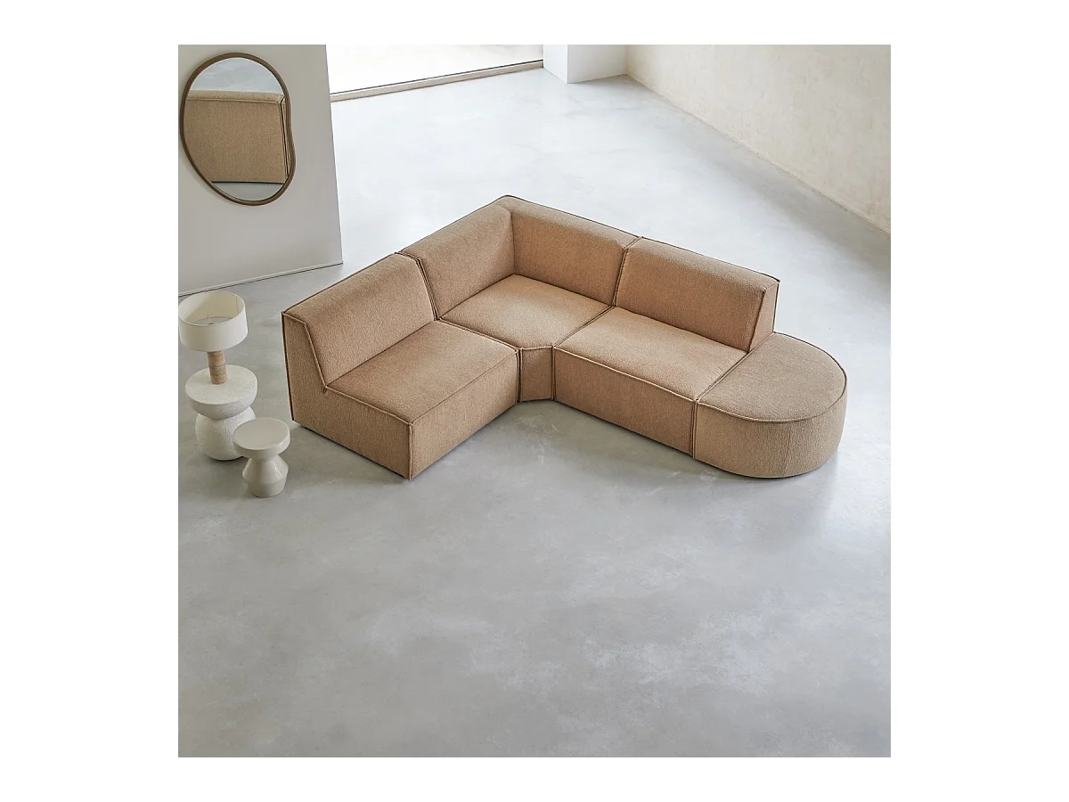 Modul-Ecksofa Dario aus camelfarbenem Stoff, 4–5 Sitzplätze