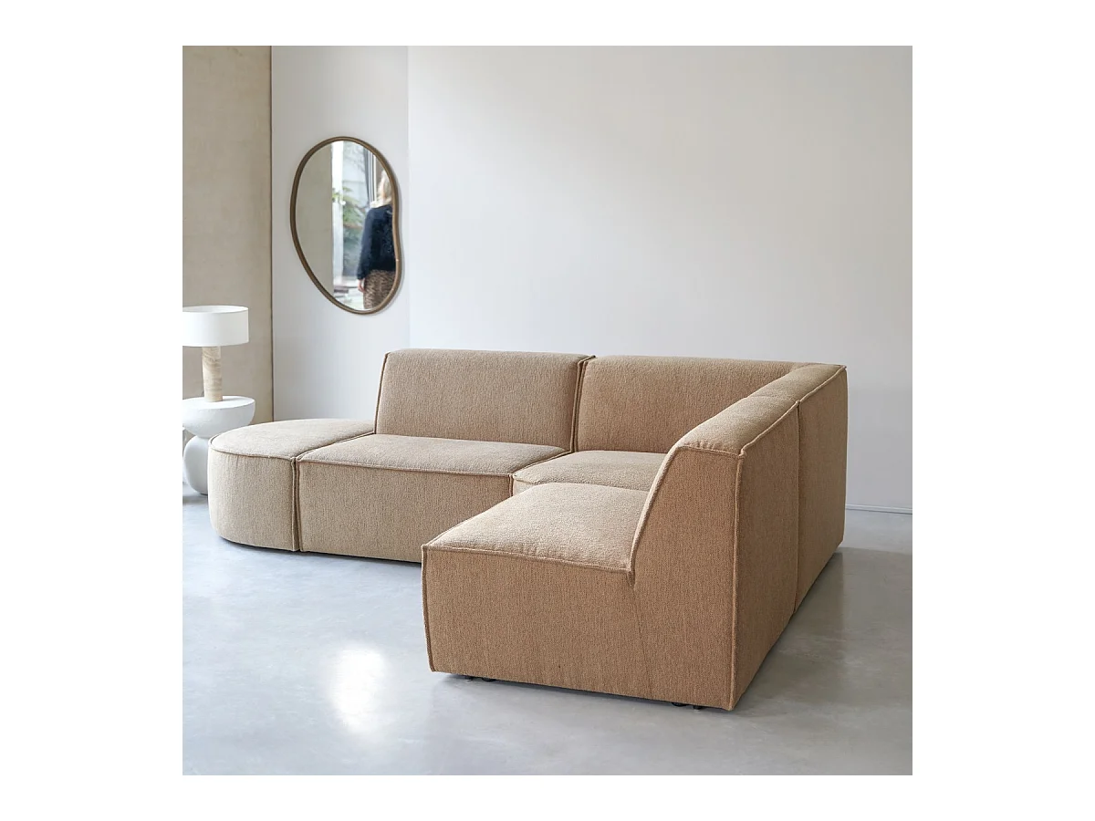 Modul-Ecksofa Dario aus camelfarbenem Stoff, 4–5 Sitzplätze