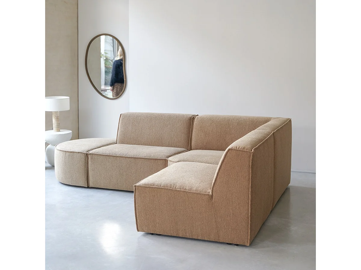 Divano angolare modulabile Dario 4-5 posti in tessuto cammello