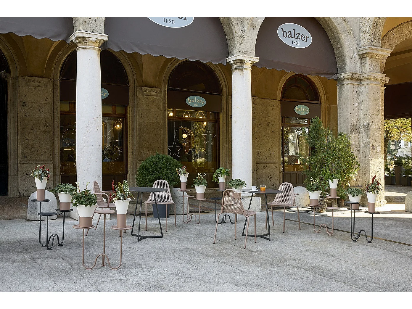 Lot de deux fauteuils indoor / outdoor Malvasia