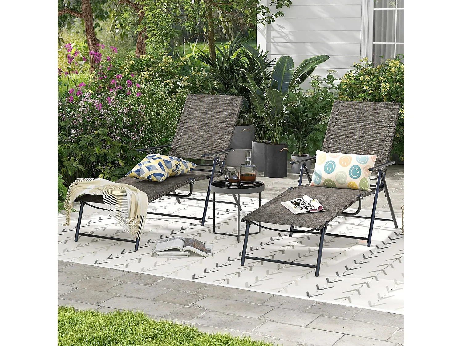 Set van 2 zonnestoelen, inklapbaar, tuinligstoel met verstelbare rugleuning, voeteneinde en ademende zitstof, klapstoel,ligstoel voor tuin, terras (bruin)ZB33519