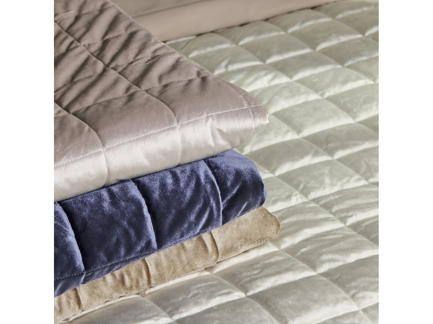 Tagesdecke Dustis blassrosa 200 x 220