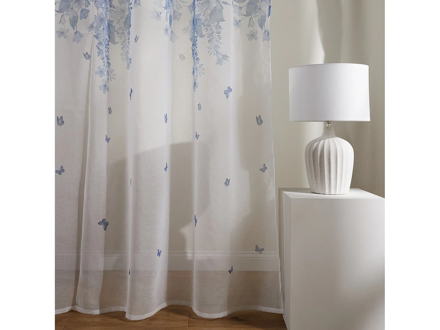 Vorhang Delioso Mittelweiß 140x250