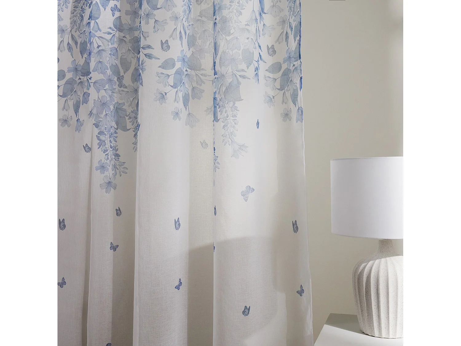 Vorhang Delioso Mittelweiß 140x250