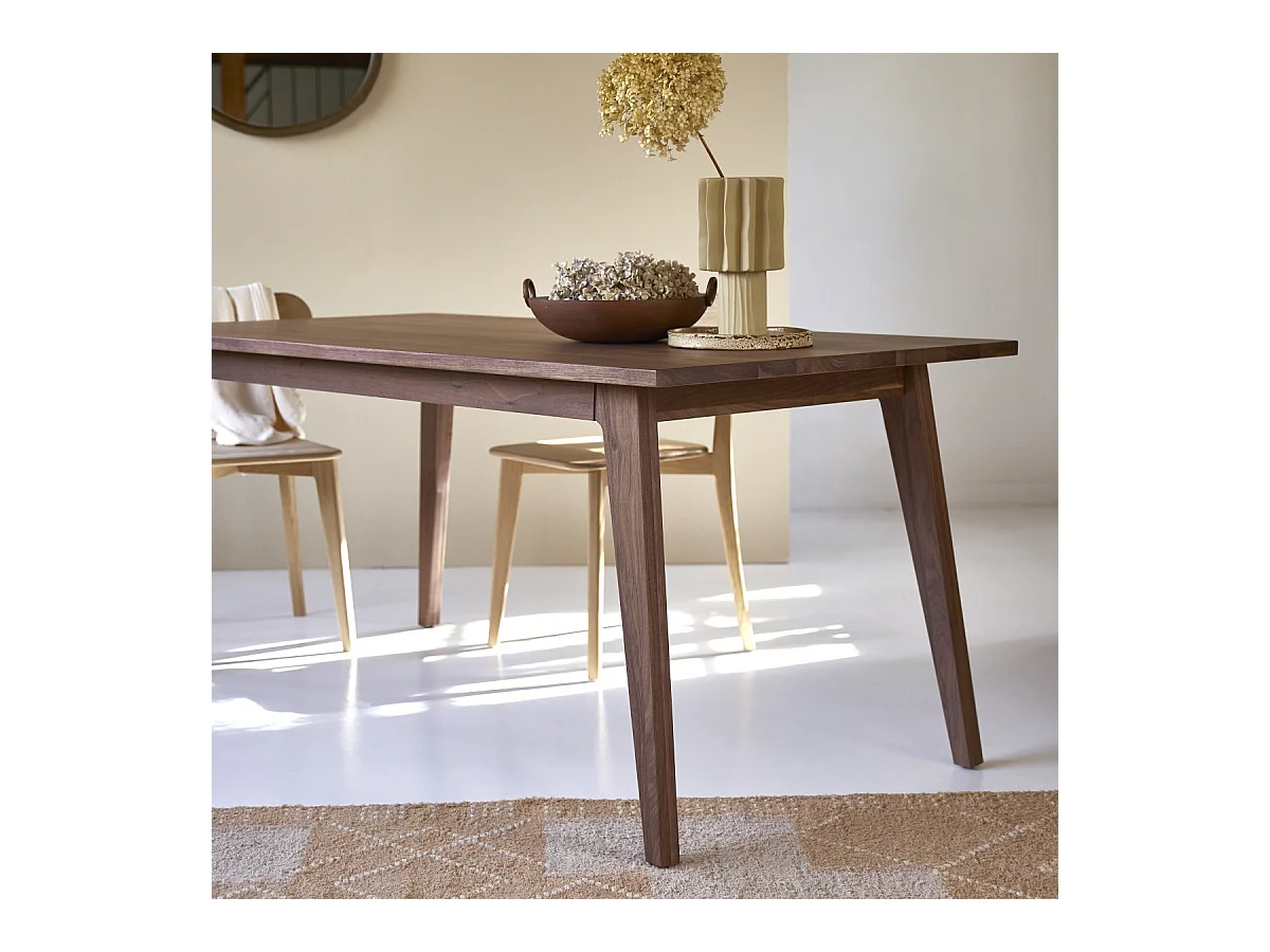 Tavolo in legno di noce 180x90 Esmée