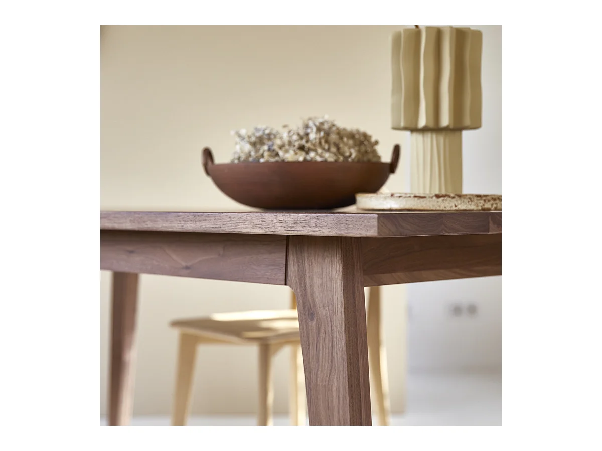 Tavolo in legno di noce 180x90 Esmée