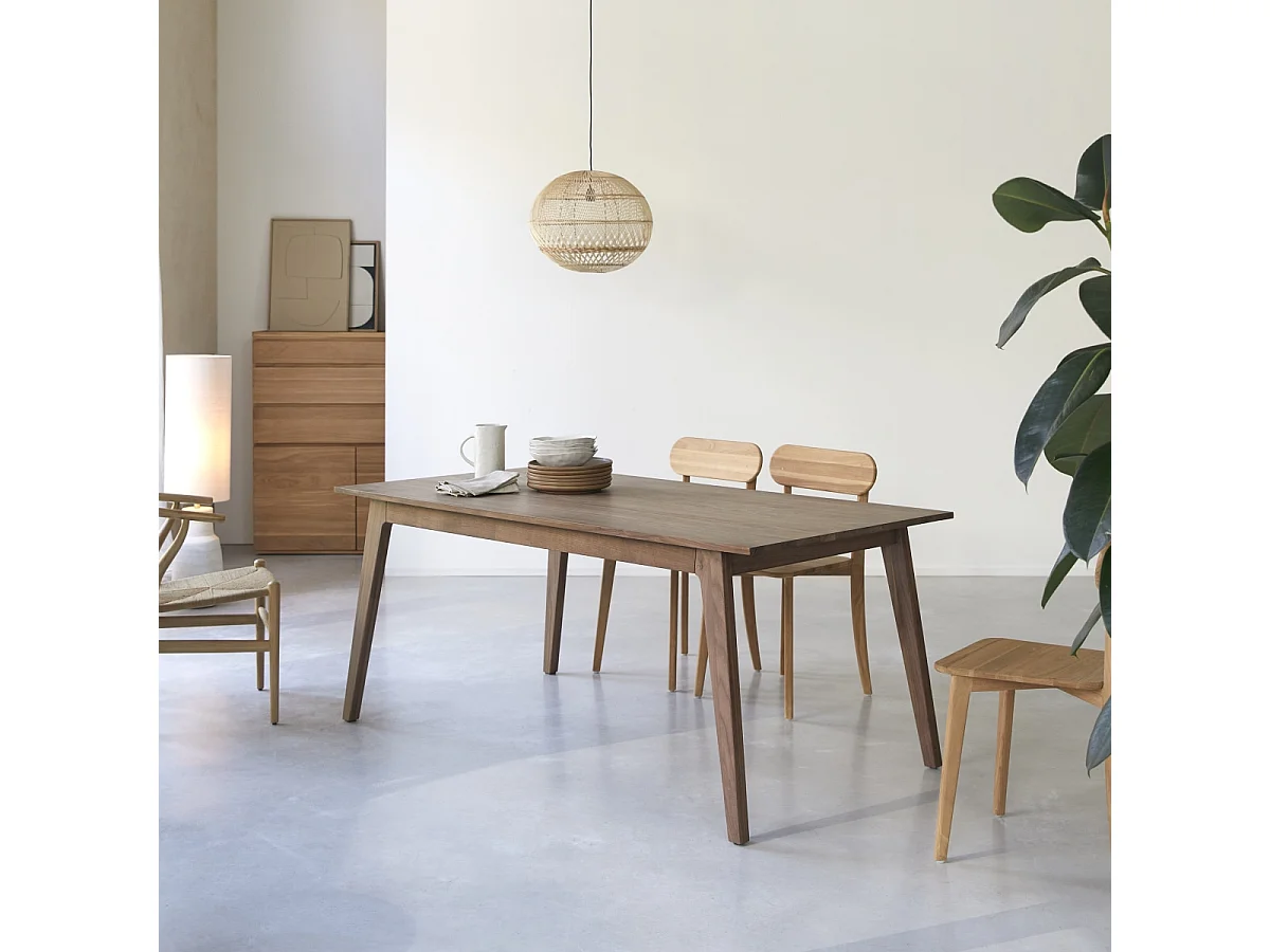 Table extensible en bois de noyer massif 6-12 pers 260x91 Esmée